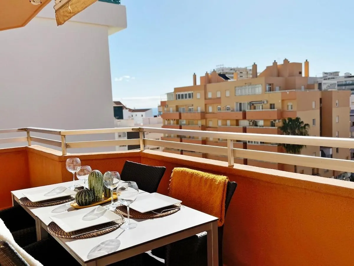 Sunny & Modern Beach Apartment Fuengirola